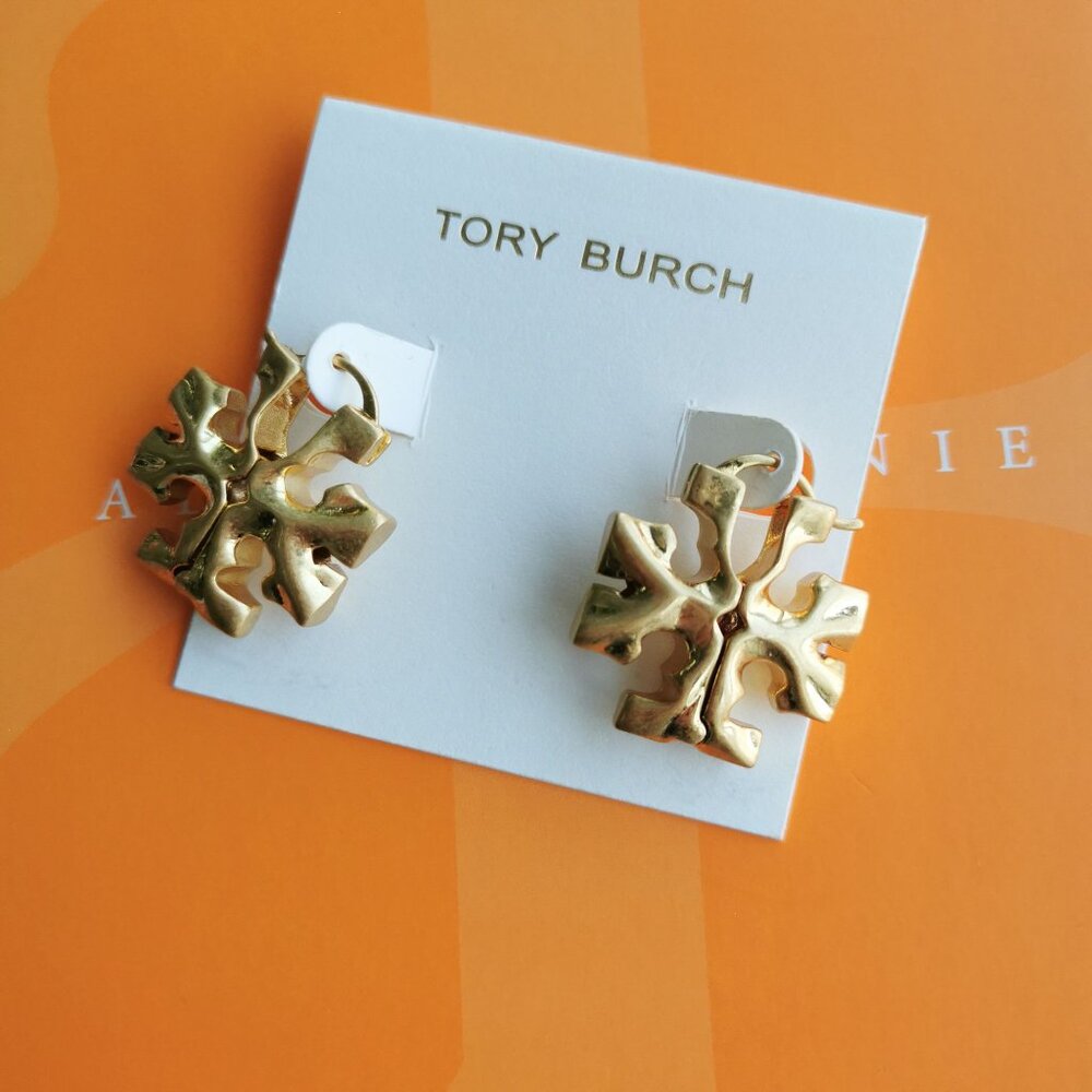 Tory Burch Roxanne Oversized Hidden Hinge Earrings / Gold